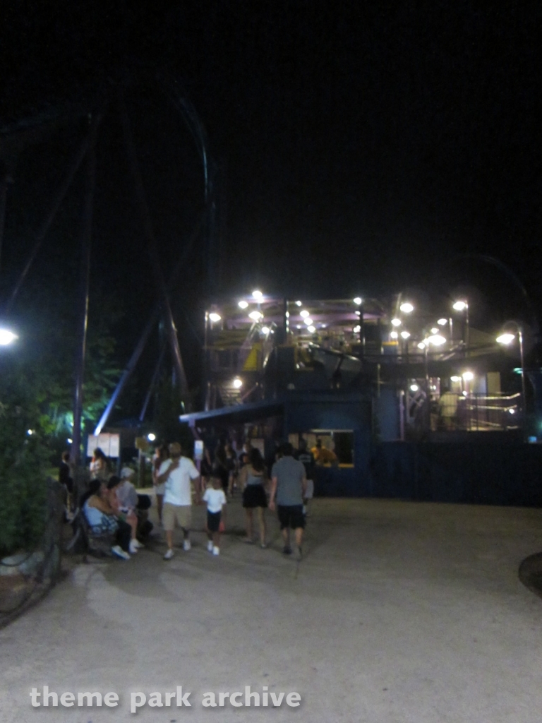 Bizarro at Six Flags Great Adventure