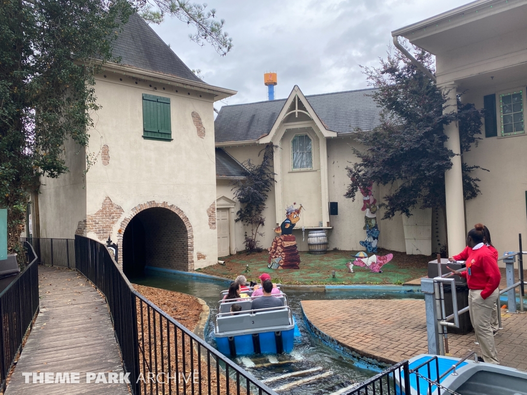 Monster Mansion at Six Flags Over Georgia