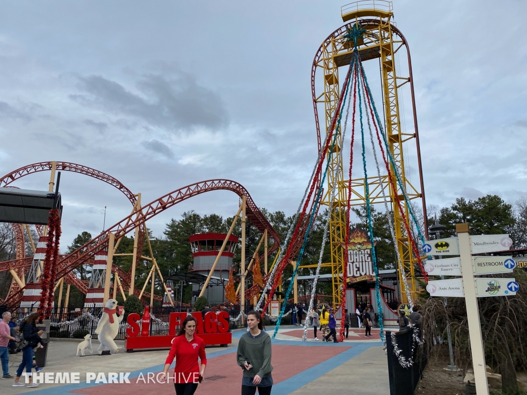 Dare Devil Dive at Six Flags Over Georgia