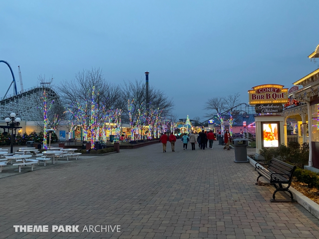 Coney Mall at Kings Island