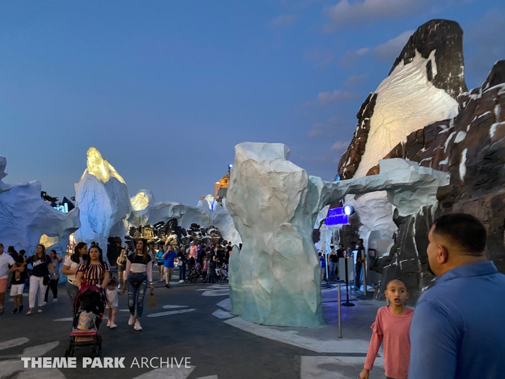 Antarctica Empire of the Penguin at SeaWorld Orlando