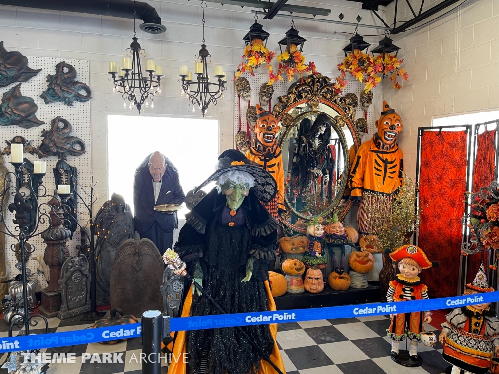 Amazement Shop at Cedar Point