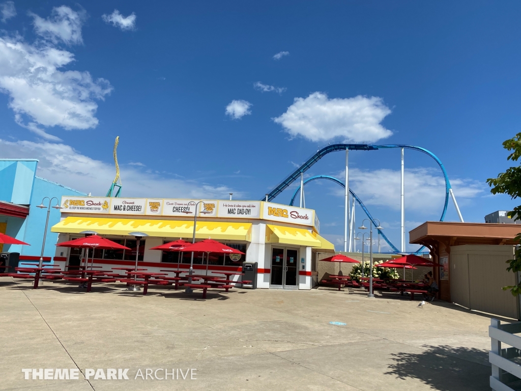 Pink's Hot Dogs at Cedar Point