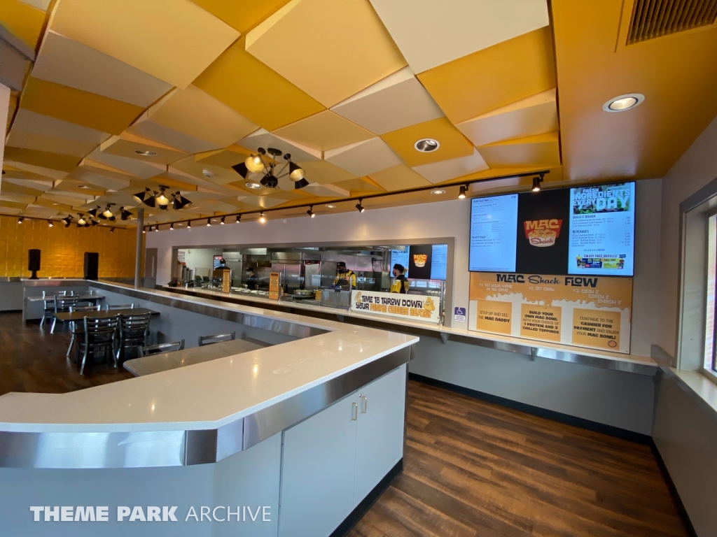 Pink's Hot Dogs at Cedar Point