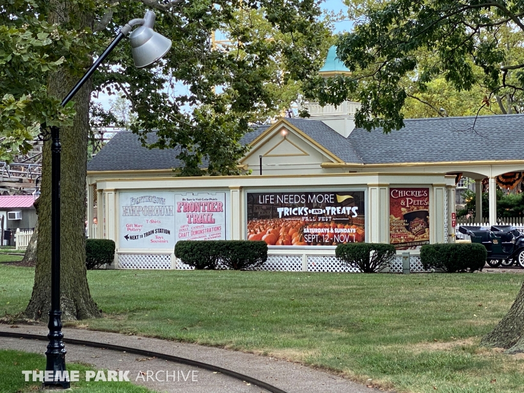 Antique Cars at Cedar Point