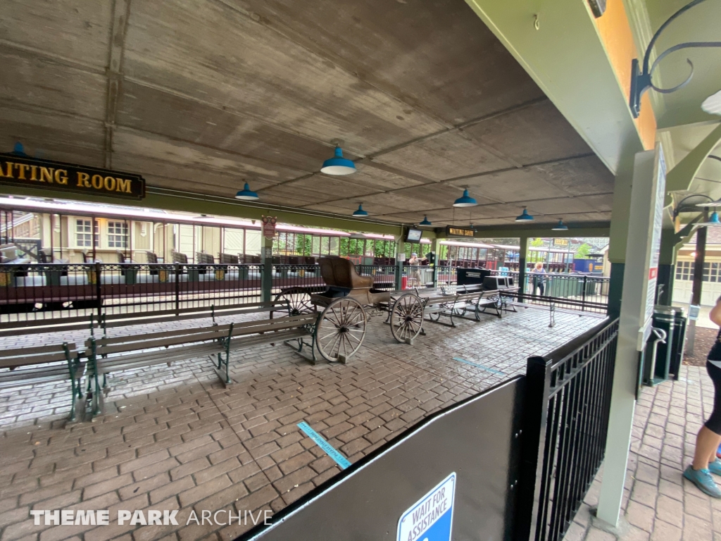 CP & LE Railroad at Cedar Point