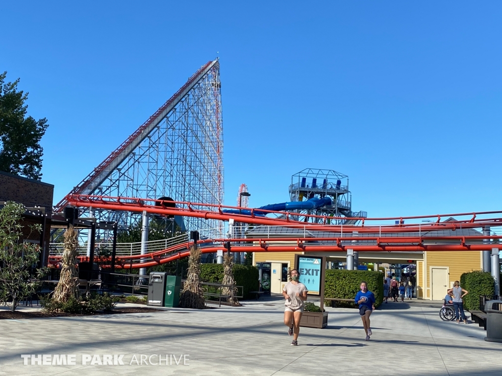 Magnum XL 200 at Cedar Point