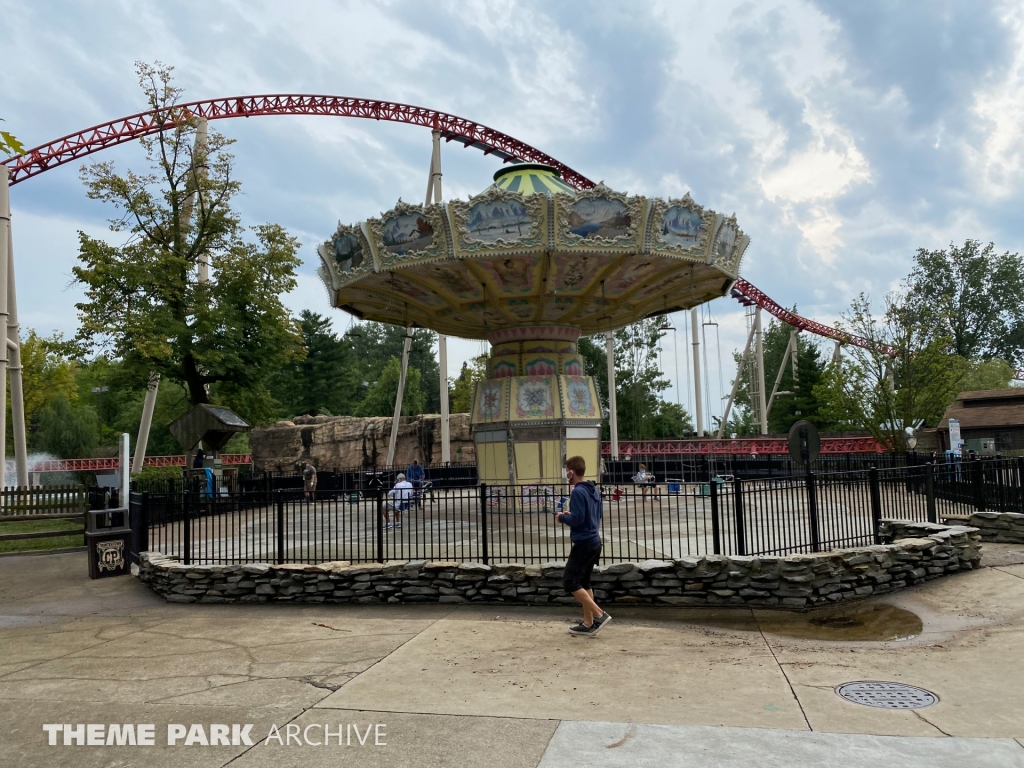 Wave Swinger at Cedar Point