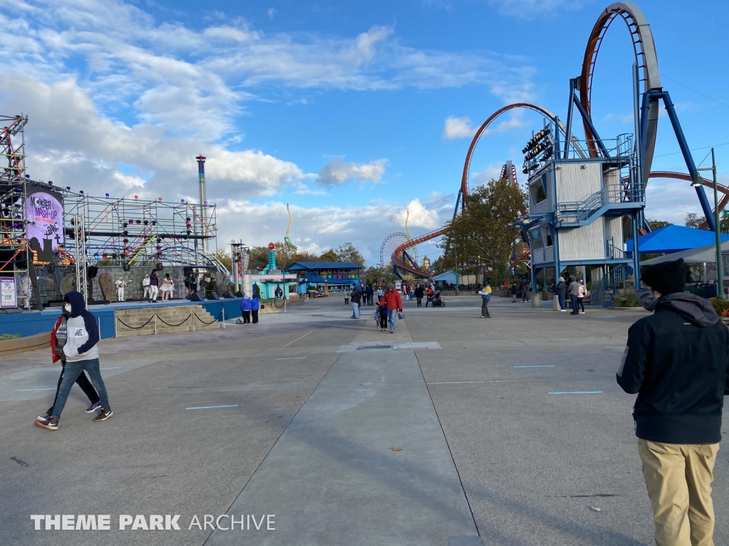 Celebration Plaza at Cedar Point