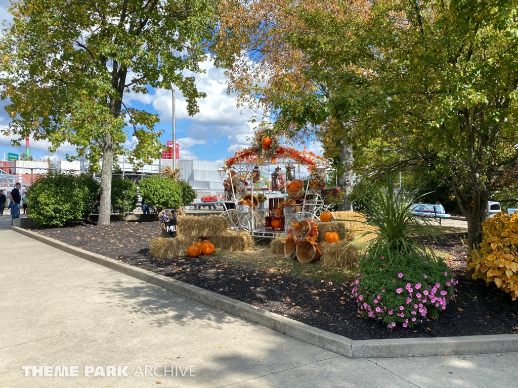 Rivertown at Kings Island