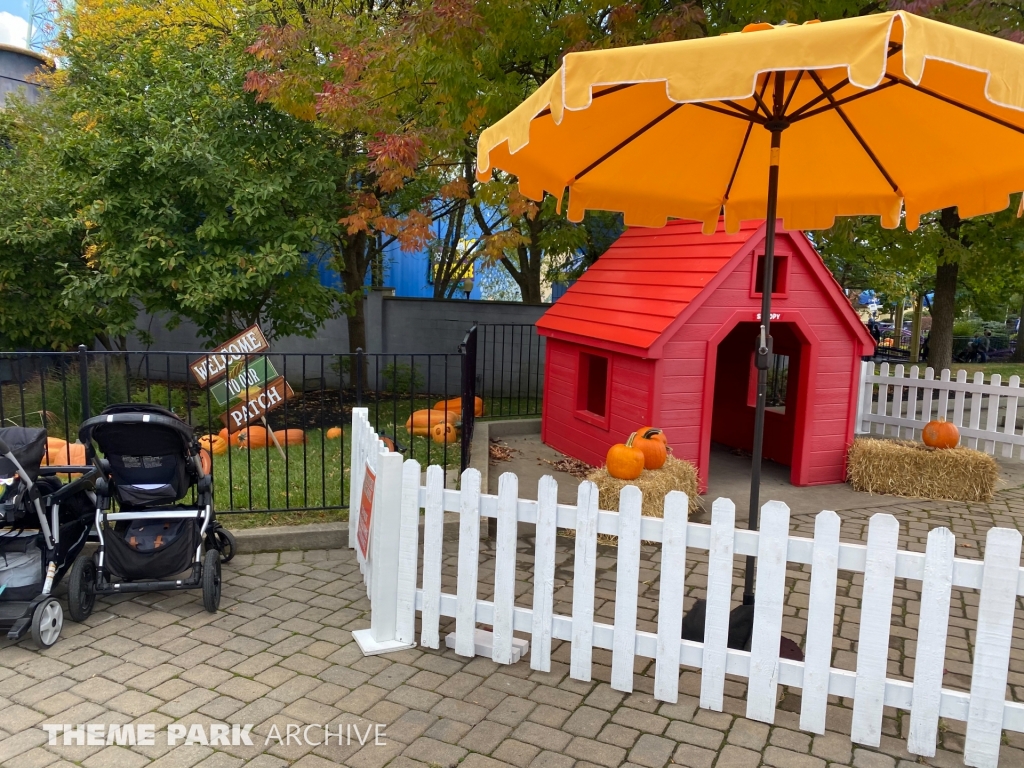 Planet Snoopy at Kings Island