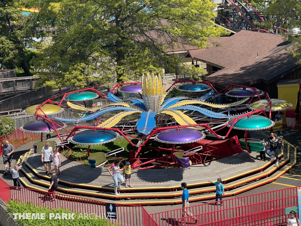 Paratrooper at Waldameer Park