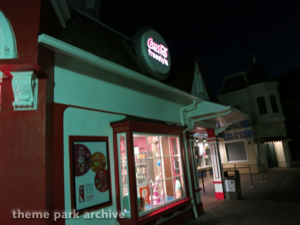 Hometown Square at Six Flags Great America