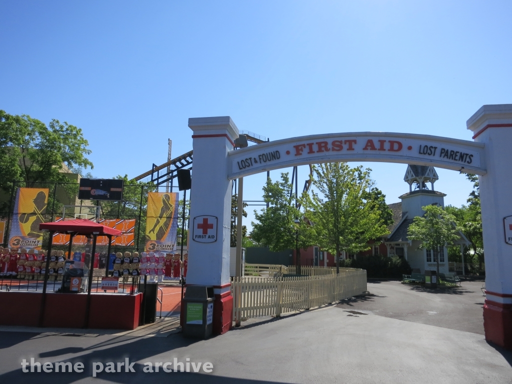 Hometown Square at Six Flags Great America