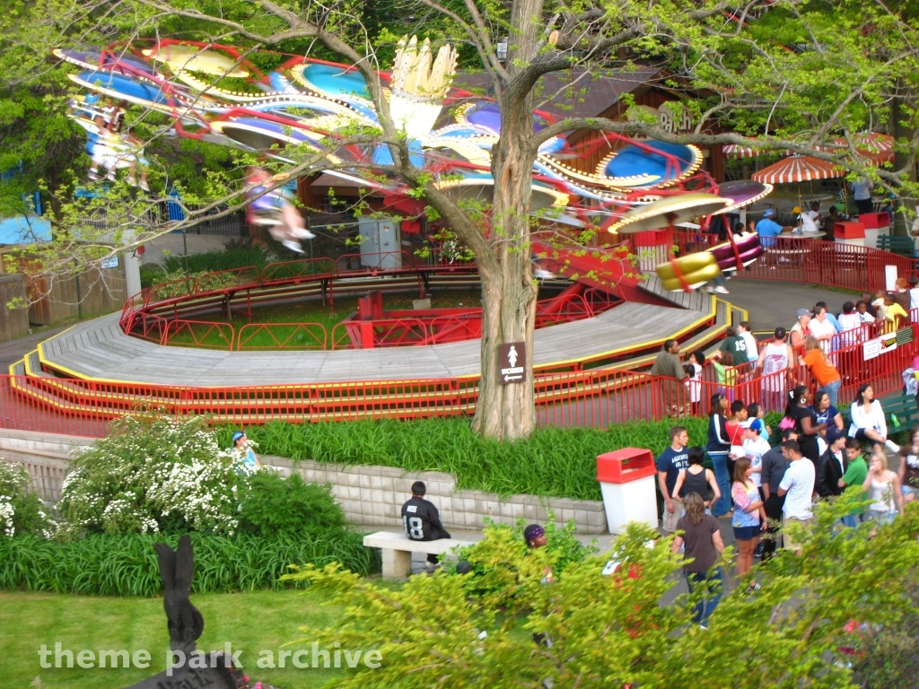 Paratrooper at Waldameer Park