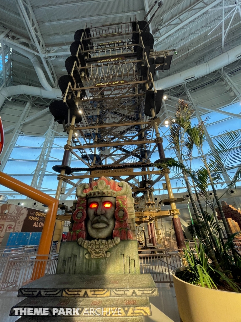 Legends of the Hidden Temple Challenge at Nickelodeon Universe at American Dream