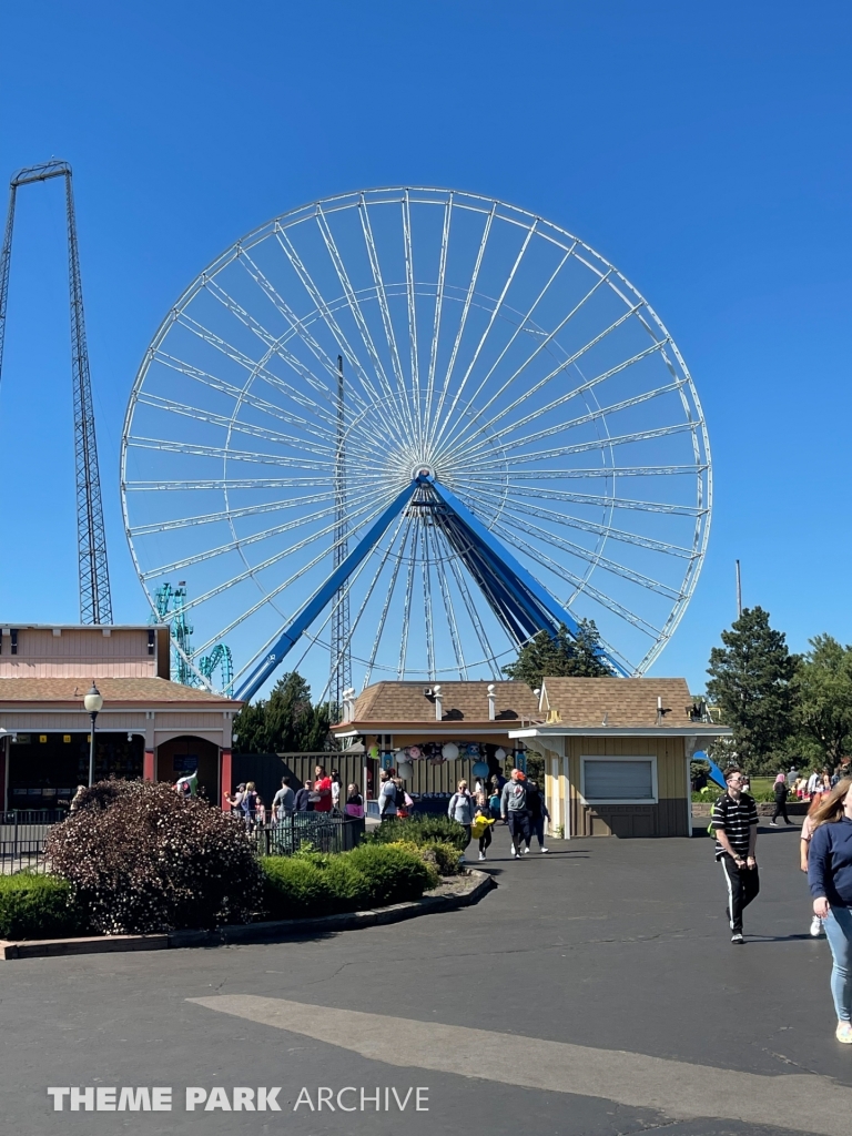 The Giant Wheel at Six Flags Darien Lake