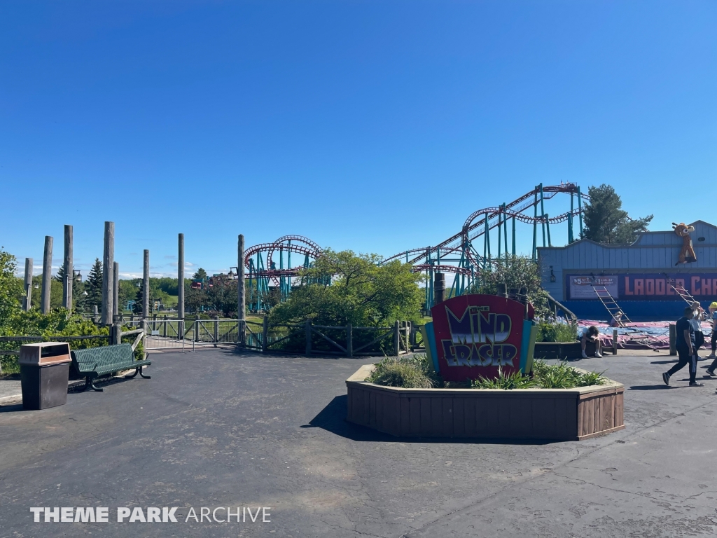 The Mind Eraser at Six Flags Darien Lake