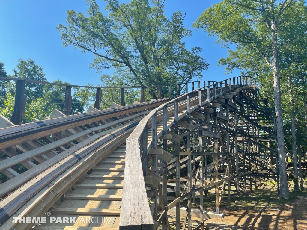 Raven at Holiday World