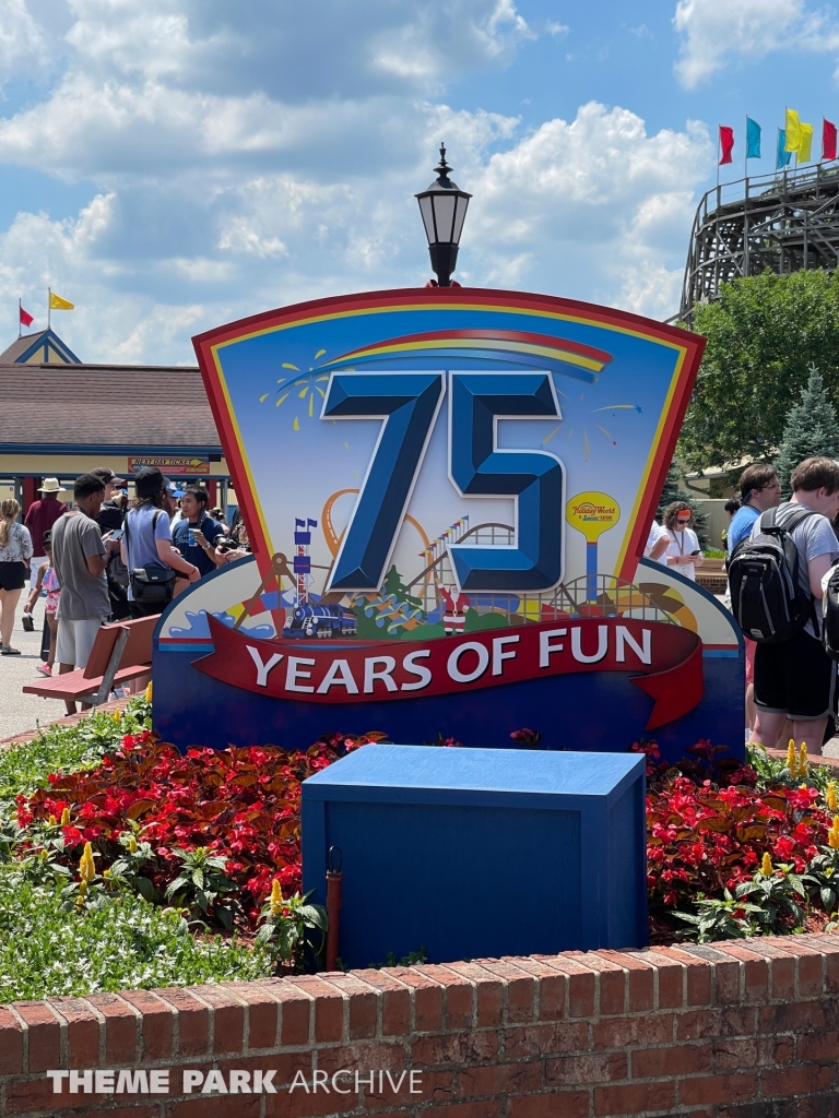 Entrance at Holiday World