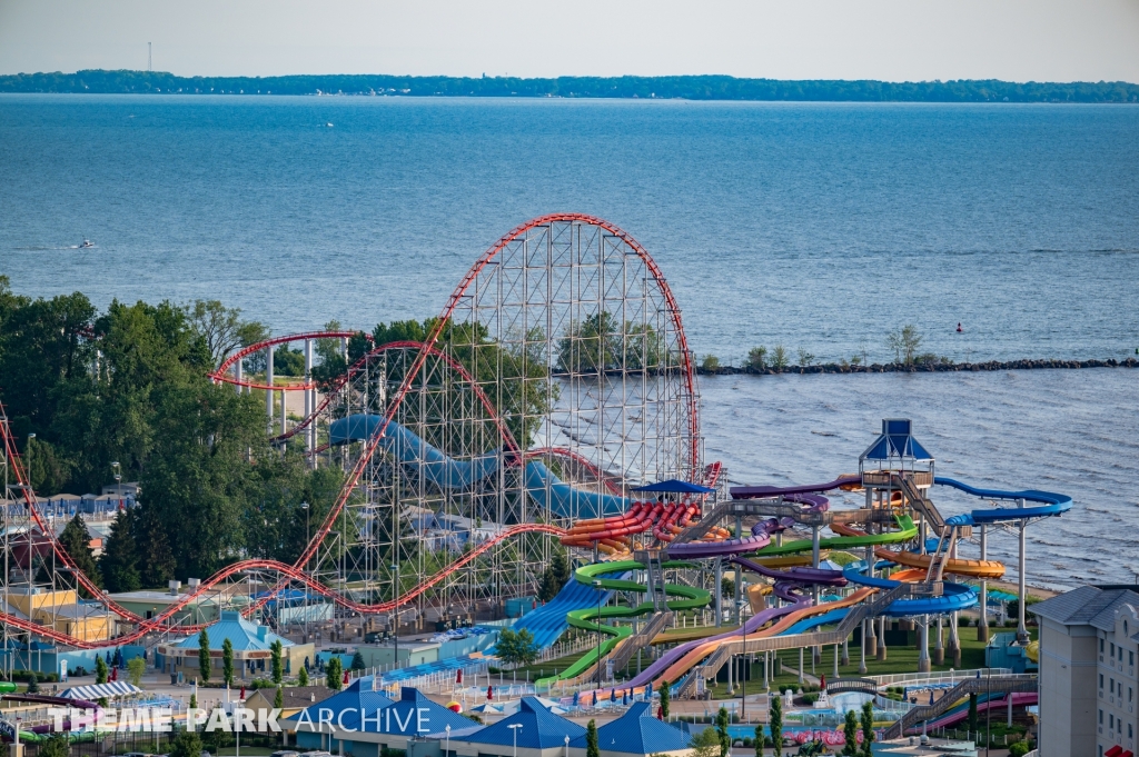 Magnum XL 200 at Cedar Point