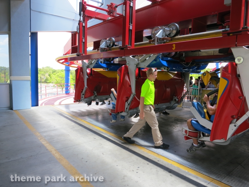 Superman Ultimate Flight at Six Flags Great America