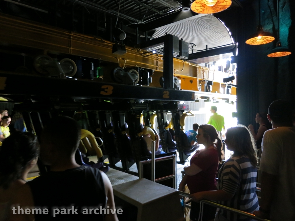 Batman The Ride at Six Flags Great America