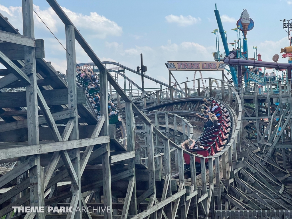 Lightning Racer at Hersheypark
