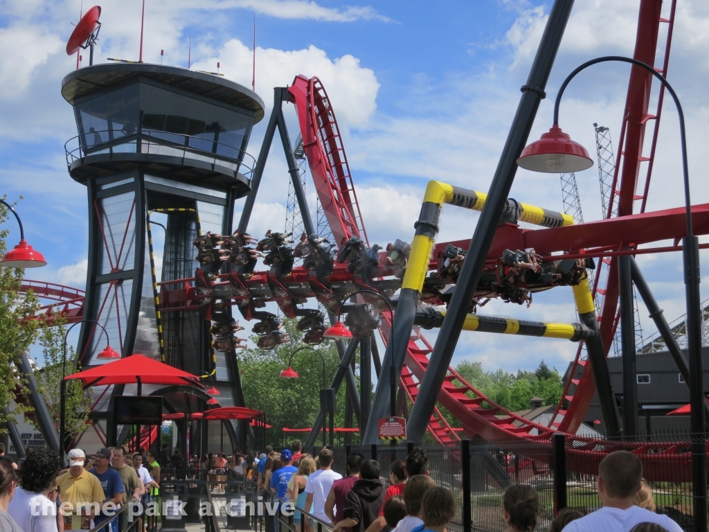 X Flight at Six Flags Great America
