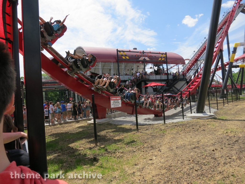 X Flight at Six Flags Great America