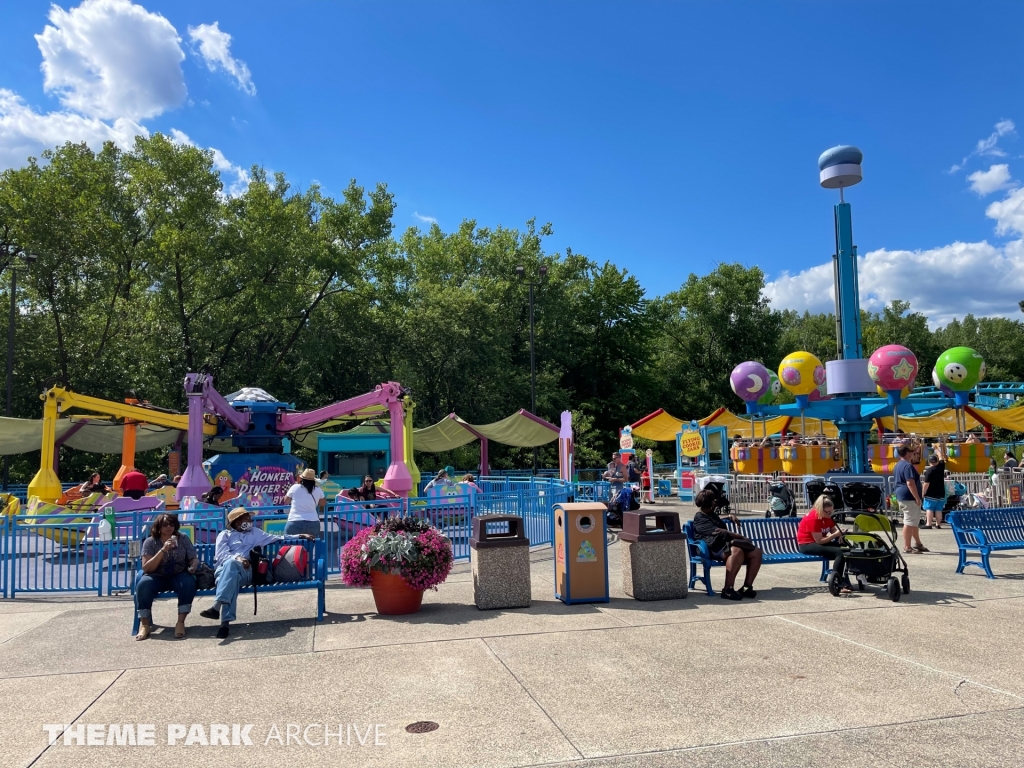 Honker Dinger Derby at Sesame Place Philadelphia