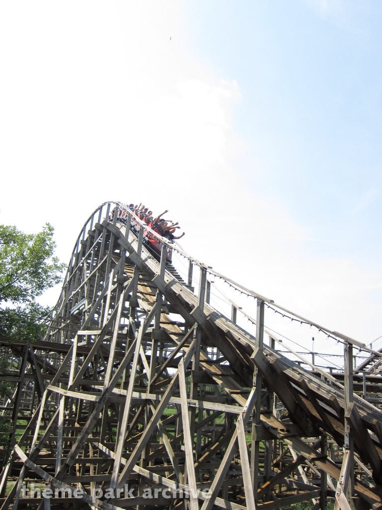 Lightning Racer at Hersheypark