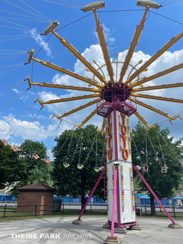 Yo Yo at DelGrosso's Amusement Park