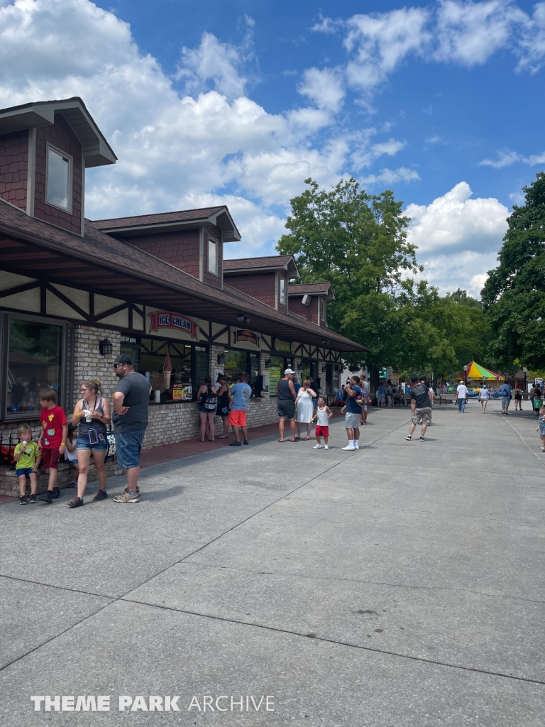 Corner Bistro at DelGrosso's Amusement Park