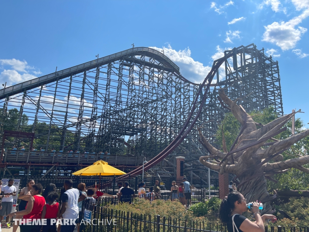 Twisted Timbers at Kings Dominion