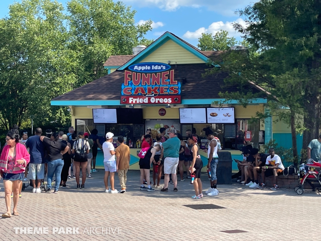Candy Apple Grove at Kings Dominion