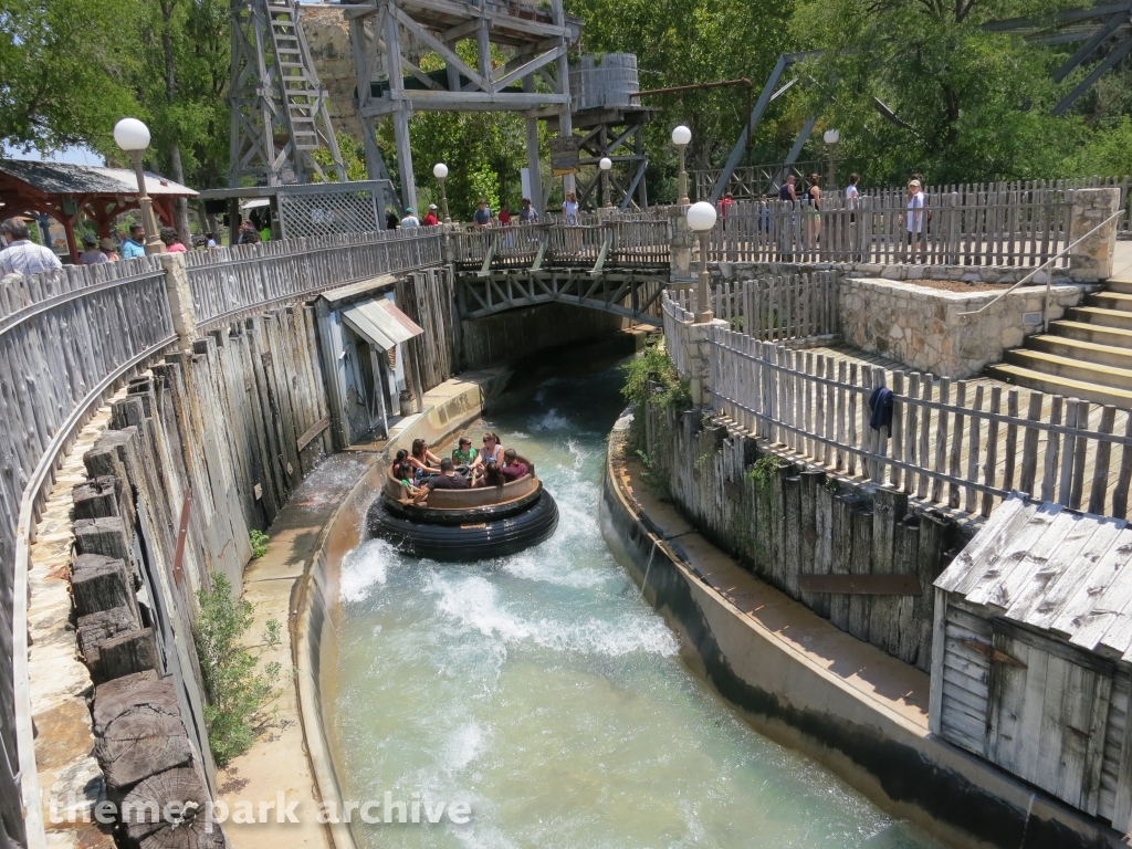 The Gully Washer at Six Flags Fiesta Texas