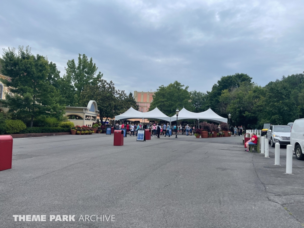 Entrance at Dollywood