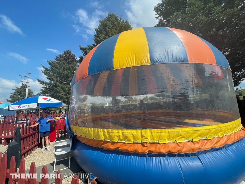 Moon Walk at Little Amerricka