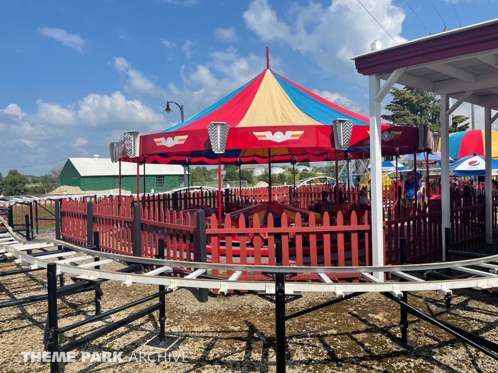 Little Dipper at Little Amerricka