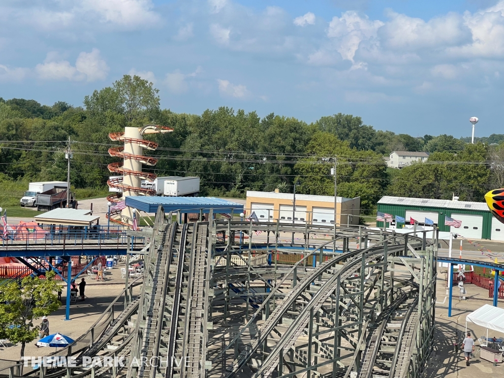 The Meteor at Little Amerricka