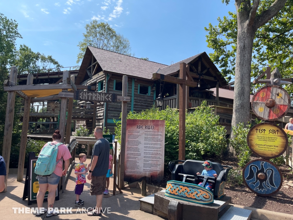 InvadR at Busch Gardens Williamsburg