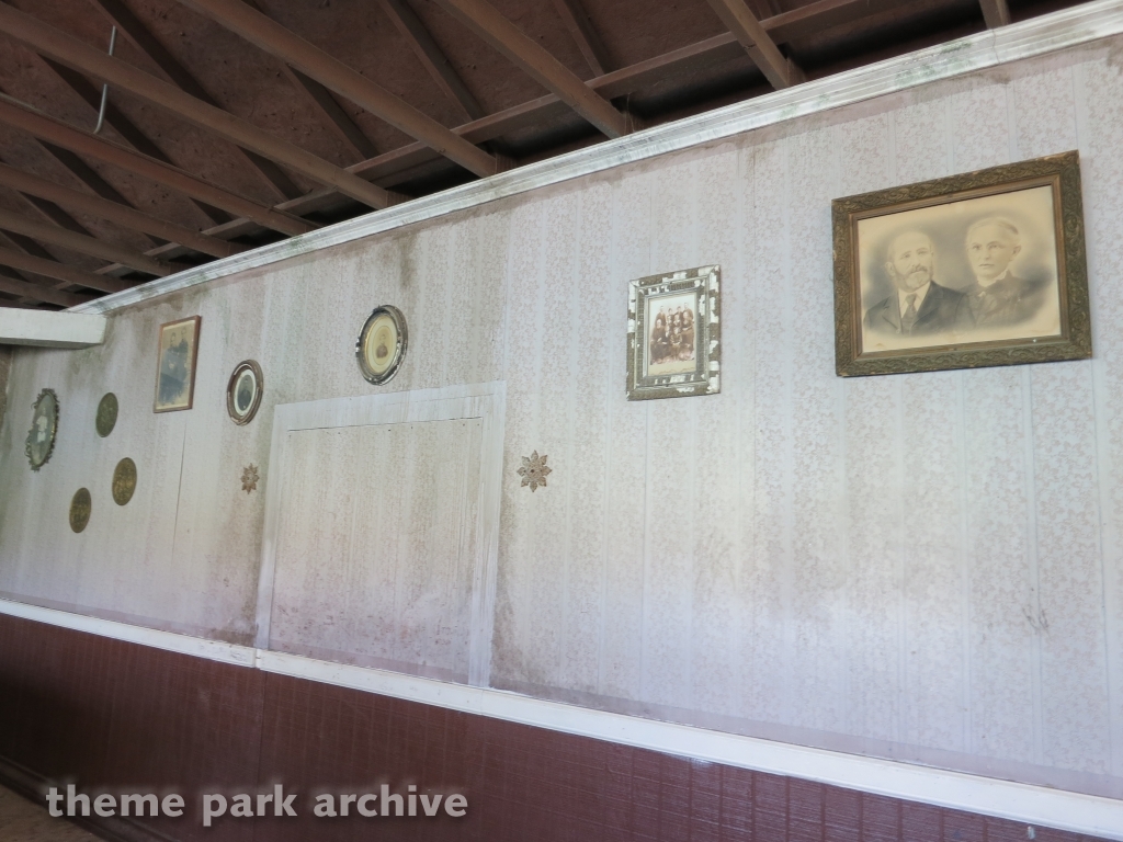 Poltergeist at Six Flags Fiesta Texas