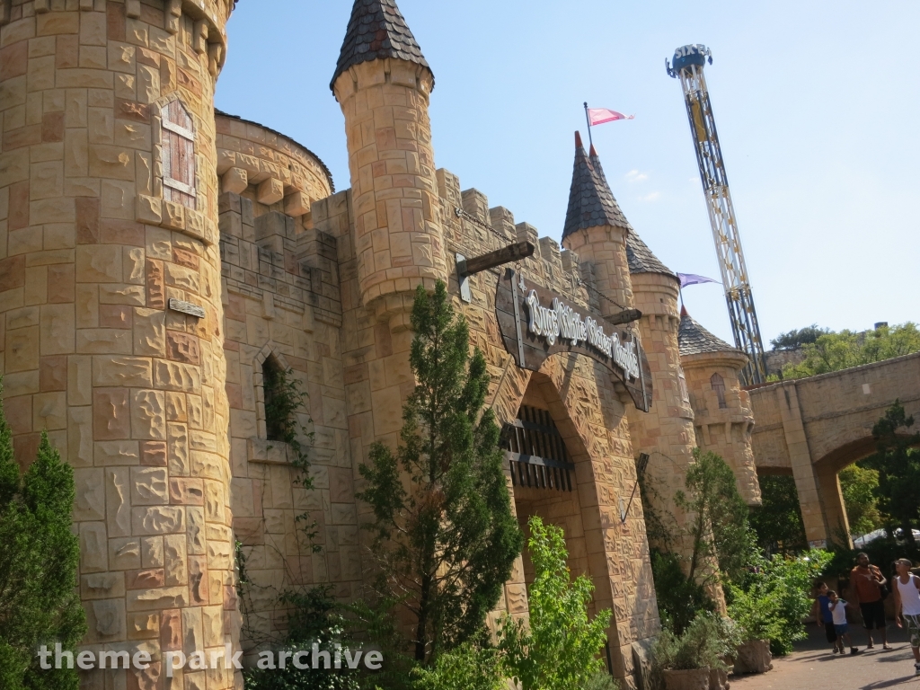 Bugs White Water Rapids at Six Flags Fiesta Texas
