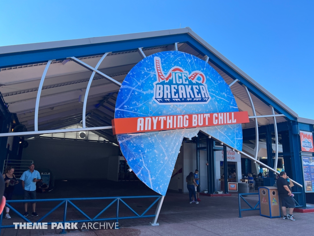 Wild Arctic at SeaWorld Orlando