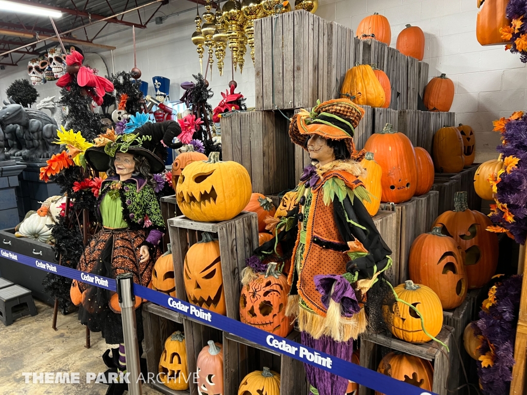 Amazement Shop at Cedar Point