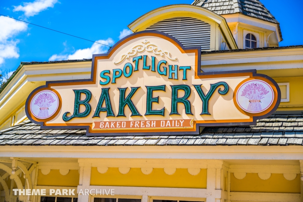 Showstreet at Dollywood
