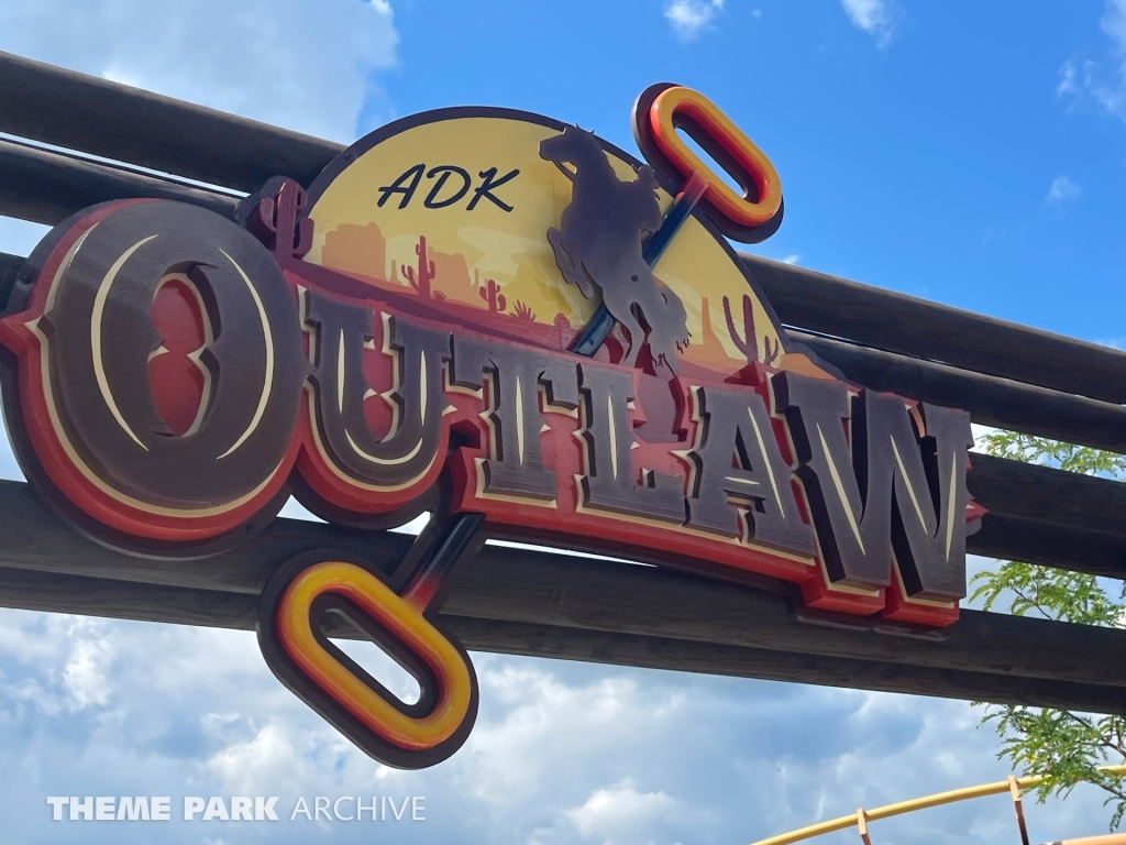 Adirondack Outlaw at Great Escape