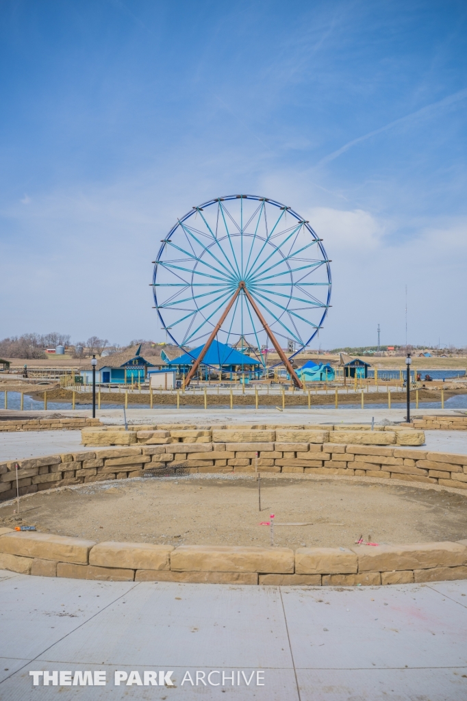 Alzanu's Eye Ferris Wheel at Lost Island
