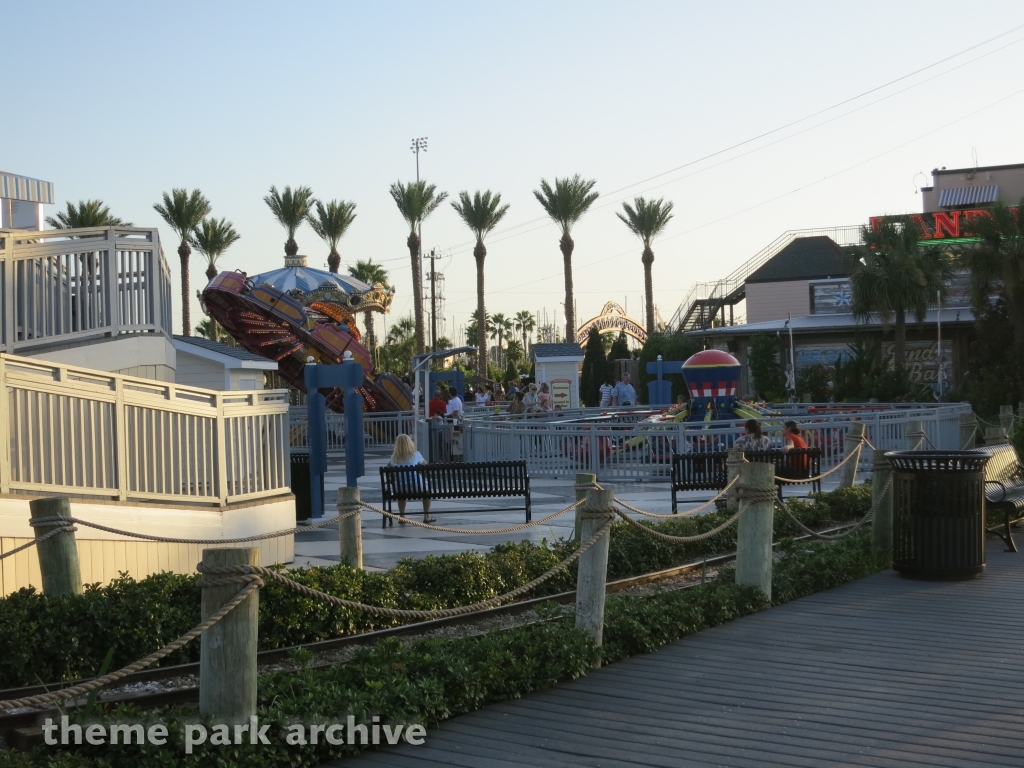 Wipeout at Kemah Boardwalk